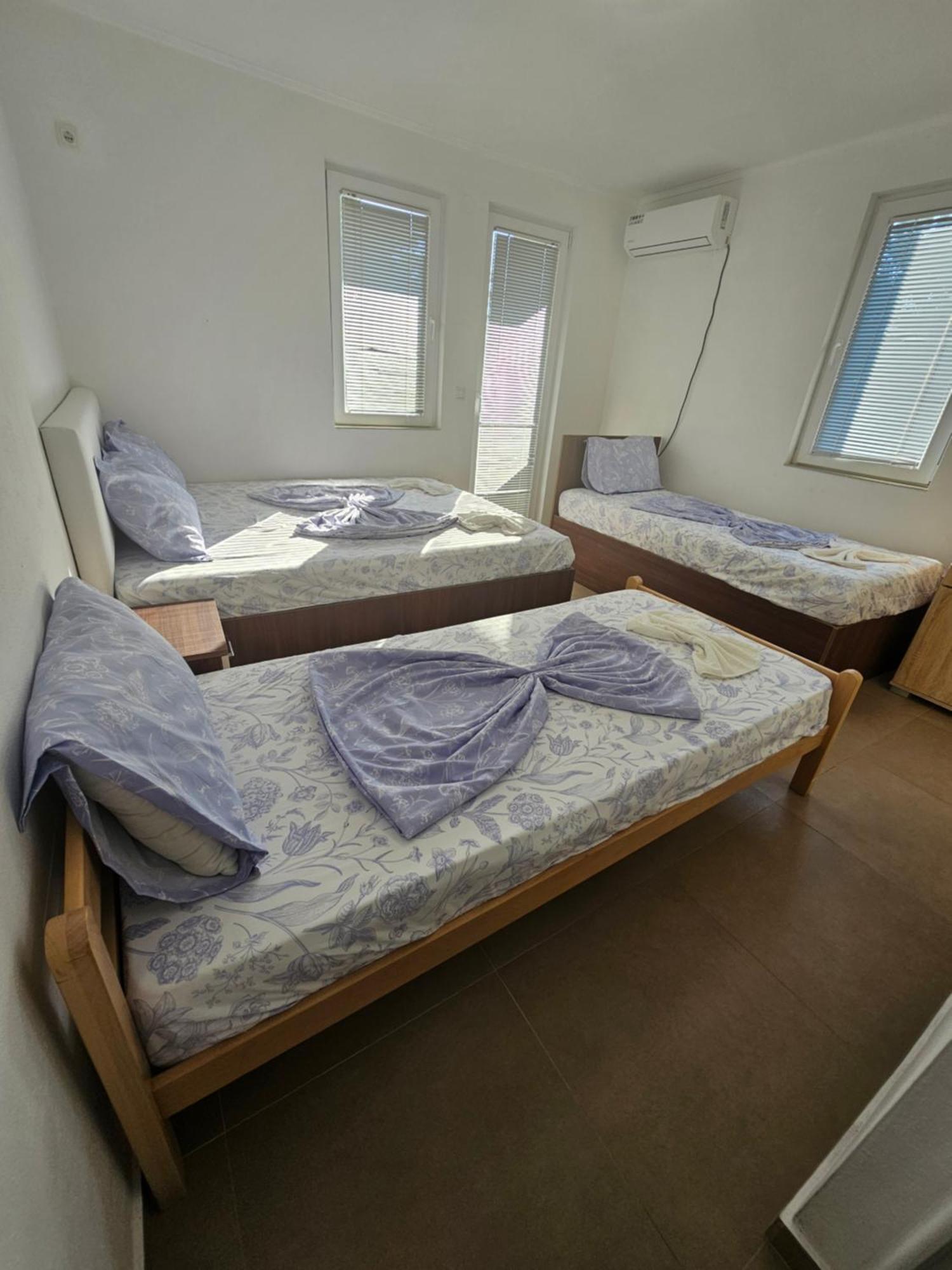 Apartmani Vila Ebra Utjeha Exterior photo